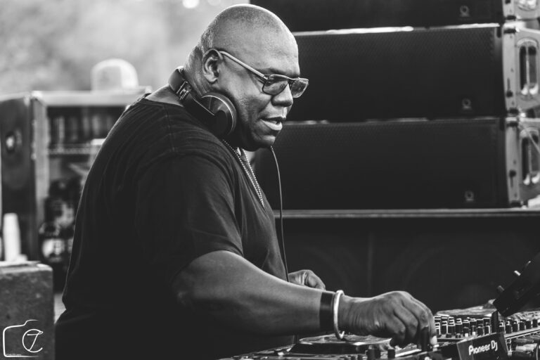 ┬®cedricThelierCarlCox